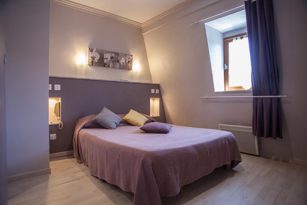 Logis Hotels - Auberge De L'Ile - Hotel 3 Etoiles Et Restaurant Creysse  Esterno foto