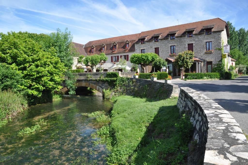 Logis Hotels - Auberge De L'Ile - Hotel 3 Etoiles Et Restaurant Creysse  Esterno foto