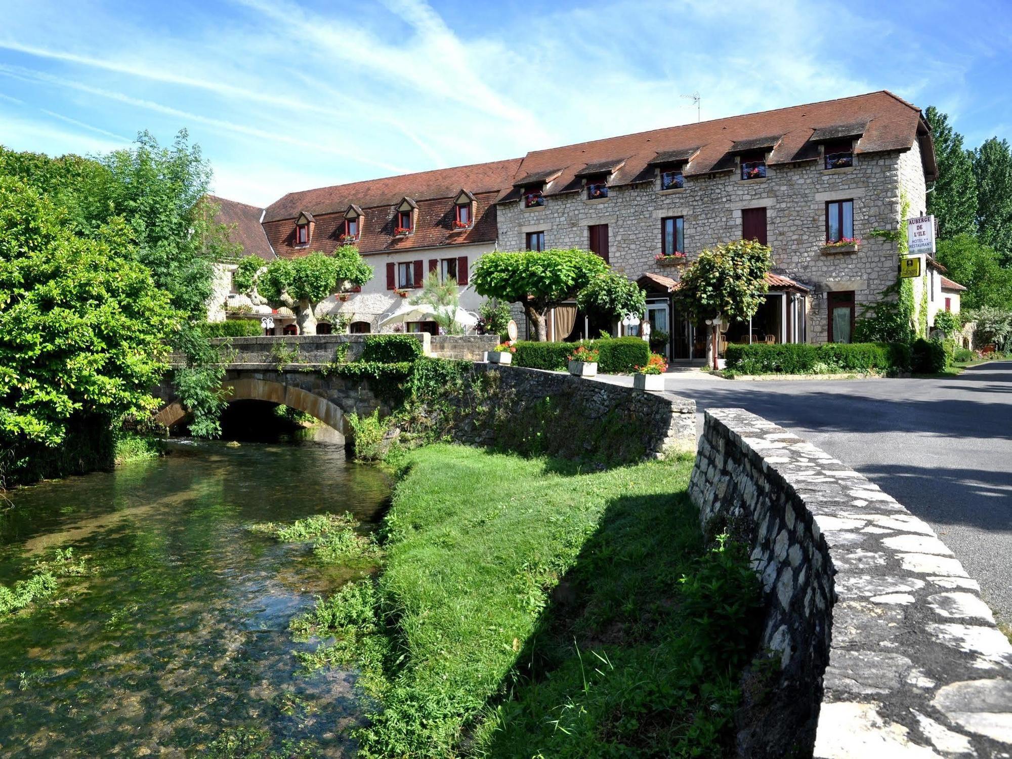 Logis Hotels - Auberge De L'Ile - Hotel 3 Etoiles Et Restaurant Creysse  Esterno foto