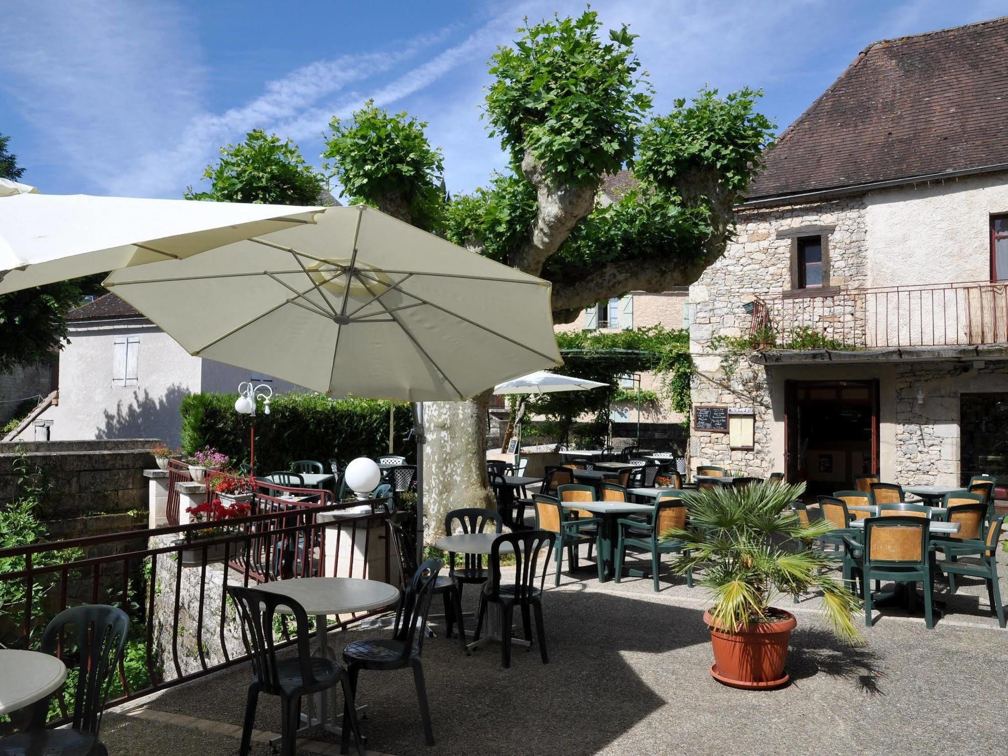Logis Hotels - Auberge De L'Ile - Hotel 3 Etoiles Et Restaurant Creysse  Esterno foto